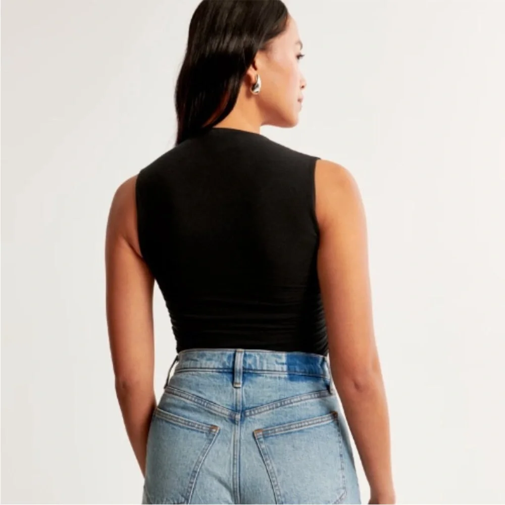 Abercrombie A&F Ava Top (black) - Picture 4 of 6